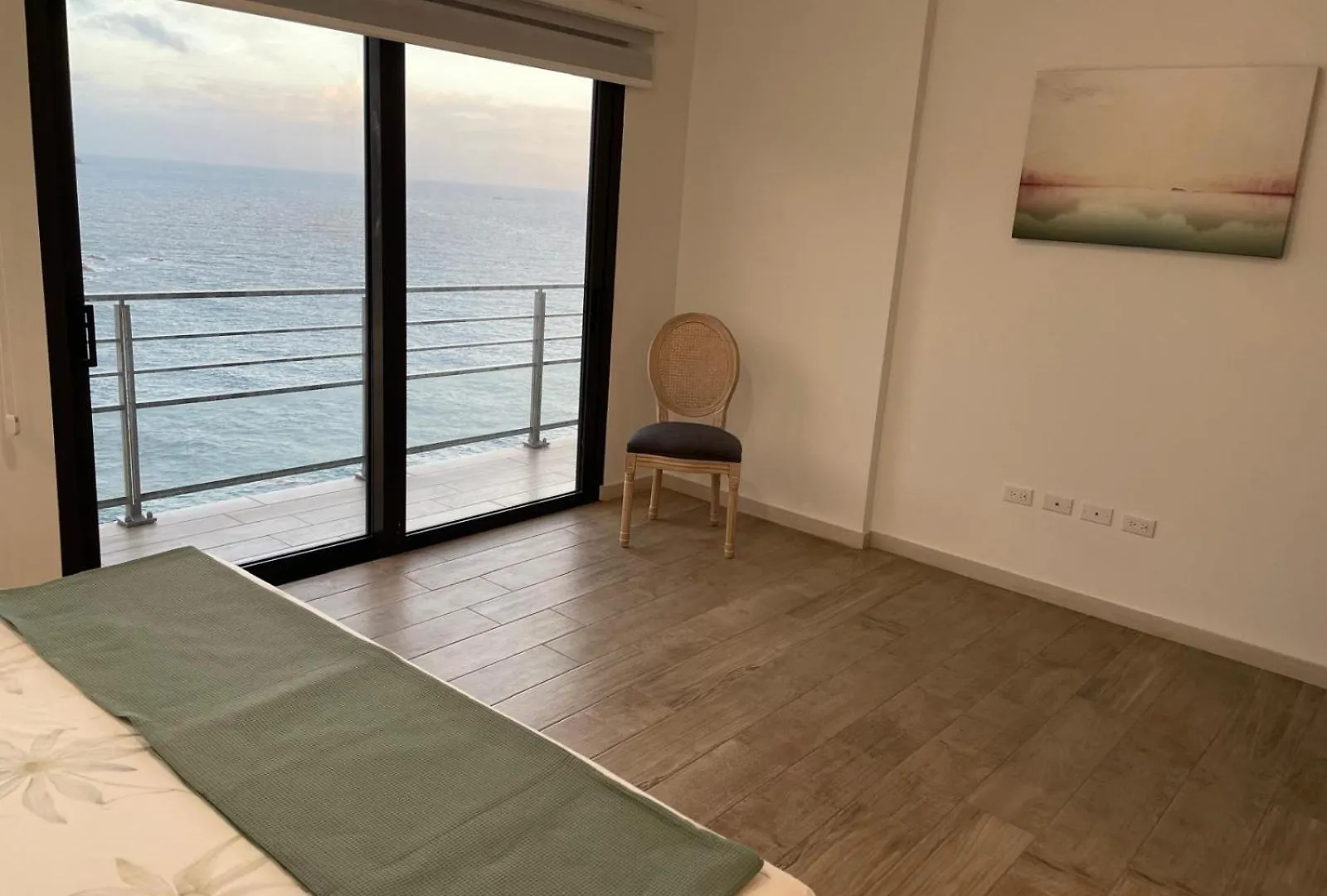Sea View 02 Bedroom Apartment With Terrace Koolbaai